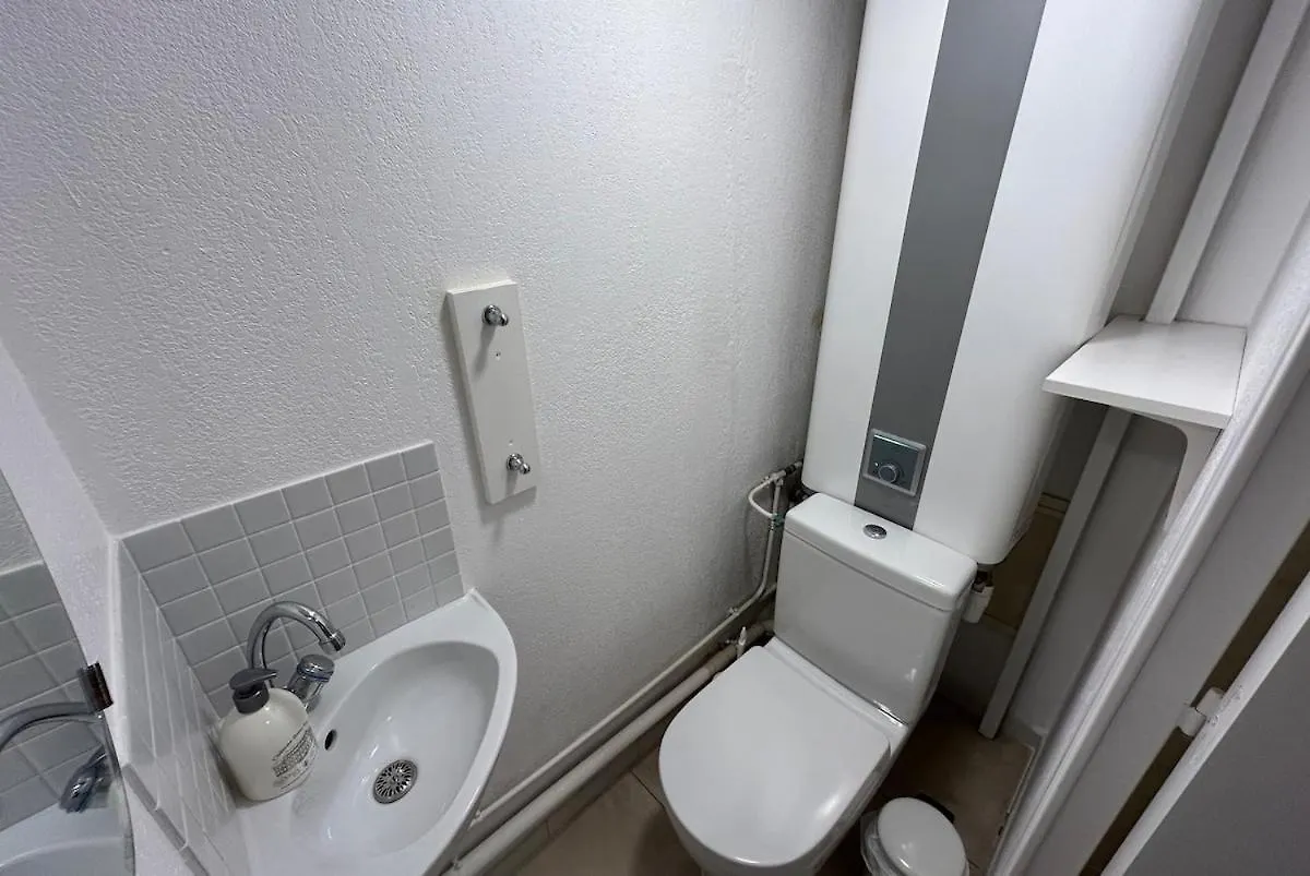 Ground Floor Apartment With Garden Le Lavandou 0*,  France