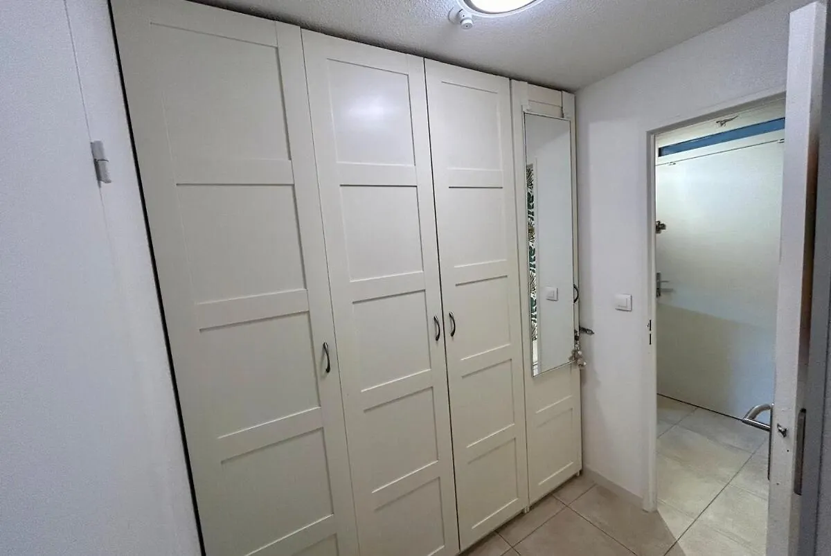 Ground Floor Apartment With Garden Le Lavandou